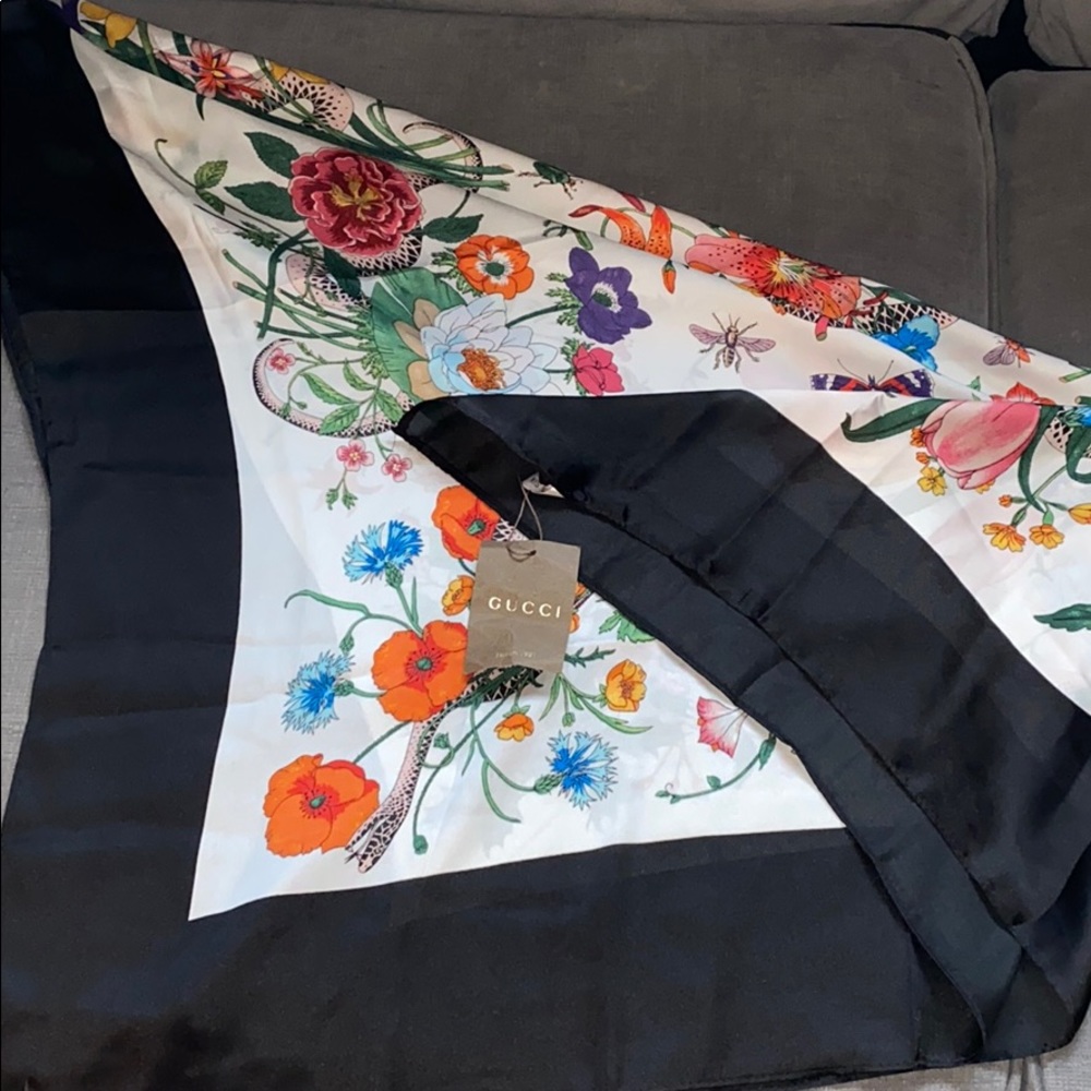 Gucci scarf authentic